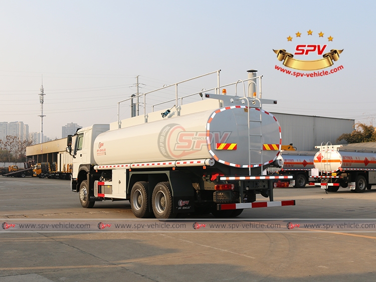 SPV-Vehicle - 22,000 Litres Fuel Tank Truck Sinotruk - Left Back Side View SPV-Vehicle - 22,000 Litres Fuel Tank Truck Sinotruk - Left Back Side View